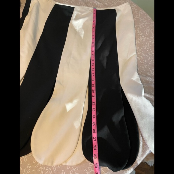 Victoria Beckham for Target tulip midi skirt size 22W - Picture 13 of 14